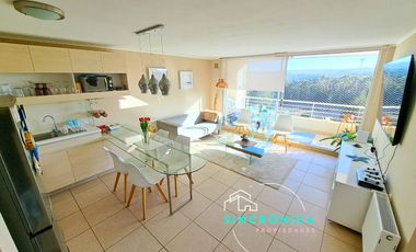 SINCRÓNICA PROPIEDADES ARRIENDA POR AÑO CORRIDO HERMOSO DEPARTAMENTO EN LAGUNA BAHIA