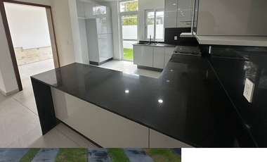 CASA EN VENTA EN  COTO SOARE I , SOLARES ZAPOPAN JAL.
