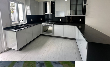 CASA EN VENTA EN  COTO SOARE I , SOLARES ZAPOPAN JAL.