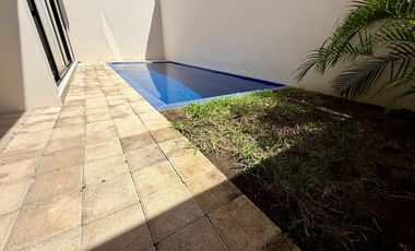 SE VENDE CASA EN VIA CUMBRES CANCUN