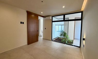 SE VENDE CASA EN VIA CUMBRES CANCUN