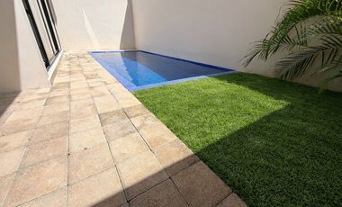 SE VENDE CASA EN VIA CUMBRES CANCUN