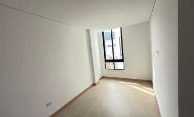 Casa Moderna a Estrenar de 3 Pisos | Luz Natural y Diseño Contemporáneo