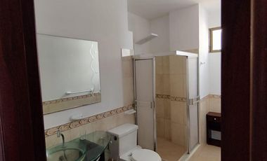 RENTA DEPARTAMENTO AMOBLADO EN CDLA. UNIVERSITARIA DE MANTA