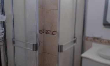 RENTA DEPARTAMENTO AMOBLADO EN CDLA. UNIVERSITARIA DE MANTA