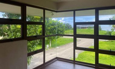 A Sanctuary of Serenity Meet your Elegant Modern Residence