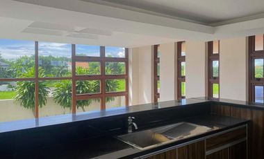 A Sanctuary of Serenity Meet your Elegant Modern Residence