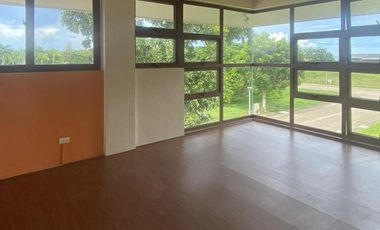 A Sanctuary of Serenity Meet your Elegant Modern Residence