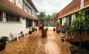 EDIFICIO EN VENTA DE USO MIXTO EN ESQUINA CON LOCAL COMERCIAL Y DEPARTAMENTOS RENTABLES, SAN JAVIER, TLALNEPANTLA, EDOMEX.
