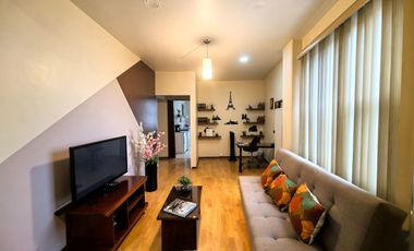 EDIFICIO EN VENTA DE USO MIXTO EN ESQUINA CON LOCAL COMERCIAL Y DEPARTAMENTOS RENTABLES, SAN JAVIER, TLALNEPANTLA, EDOMEX.