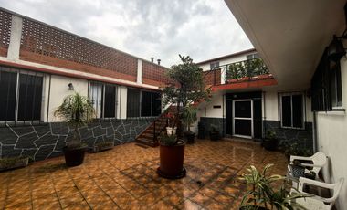 EDIFICIO EN VENTA DE USO MIXTO EN ESQUINA CON LOCAL COMERCIAL Y DEPARTAMENTOS RENTABLES, SAN JAVIER, TLALNEPANTLA, EDOMEX.