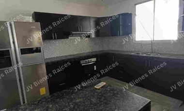 rento casa en urbanización Condado Vicolonci Daule