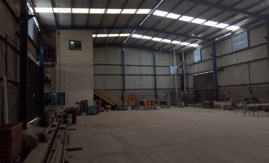 BODEGA EN VENTA DE 600M2 EN EL CARMEN EL MARQUÉS