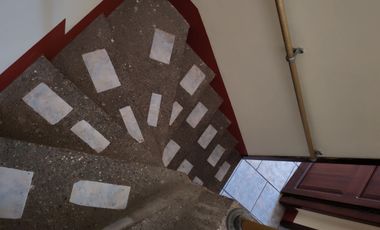 RENTA DEPARTAMENTO CENTRO DE MANTA CERCA DE ÁREA COMERCIAL