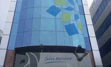 Gedung Jl Mampang Prapatan Raya JakSel
Luas Tanah 1.982 M²
Luas Bangunan
Lantai 1 = 206,50 M²
Lantai 2 = 257,07 M²
Lantai 3 = 332.10 M²
Lantai 4 = 332.10 M²
Lantai 5 = 332,10 M²
Lantai 6 = 172,00 M²
Basemant = 493,00 M²
Total Gedung A = 2.124.87 M²
Total Gedung B = 4.249, 74 M²
7 Lantai 2 Gedung A&B
Genset, AC, Elevator
Dekat dari Mall, Airport, ATM,RS, Commeter Line
Rp. 120 MILYAR