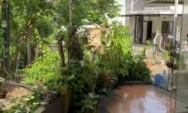 Comfortable 2-Story Residence with 3 Bedrooms - DB