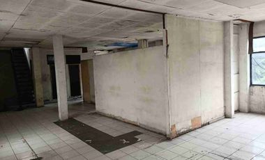 gudang ex bengkel di jl raya jati asih bekasi