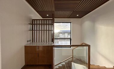 House & Lot for Lease, 5-Bedroom 5BR at McKinley West, Taguig