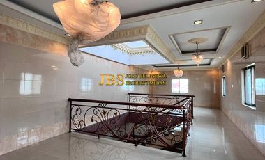 Dijual Rumah Siap Huni Fully Furnished di Komplek Cemara Asri Medan Jalan Rajawali