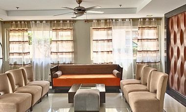 2 Bedroom 2BR Semi-Furnished Condominium for Lease at McKinley Garden Villas, Taguig City