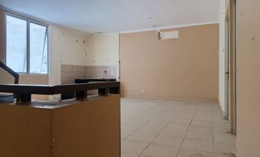 DISEWAKAN / DIJUAL RUKO STRATEGIS – TAMAN CEMARA Cocok untuk usaha, kantor, klinik, salon, atau investasi