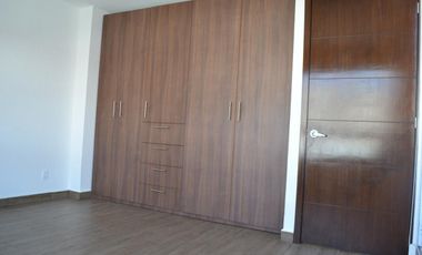 CASA EN RENTA CERCA DEL AEROPUERTO DE TOLUCA