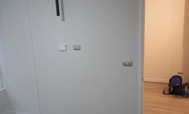 METRO SANTA LUCIA ARRIENDO DEPTO 1 DORM PISO 2