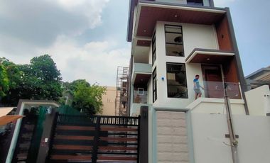 For Sale 4 Storey Modern Townhouse in Morningside Terrace Subd. Sta Mesa, Manila. KSA