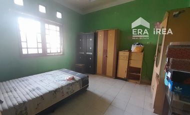 RUANG USAHA DAN RUMAH DIJUAL DI KARANGANYAR DEKAT LAPANGAN JATI JATEN