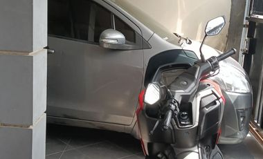 RUMAH BAGUS TERAWAT 2 LANTAI STRATEGIS SIAP HUNI DI MELONG ASRI REGENCY CIJERAH BANDUNG