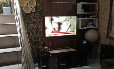 RUMAH BAGUS TERAWAT 2 LANTAI STRATEGIS SIAP HUNI DI MELONG ASRI REGENCY CIJERAH BANDUNG