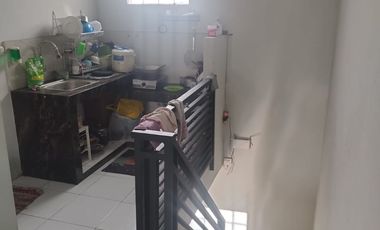 RUKO MINIMALIS 2 LANTAI LOKASI RAMAI COCOK UNTUK SEGALA USAHA SIAP PAKAI DI CIBALIGO