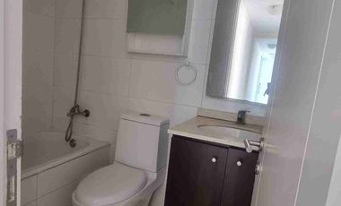 Se vende cómodo e iluminado dpto en la costanera,  Llacolén. 3d/2b/1e/1b