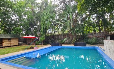 5 BR House & Lot with Swimming Pool at Urdaneta Village