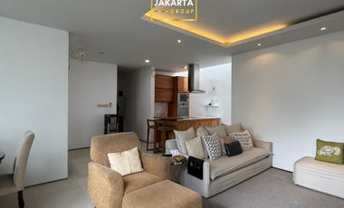 Rumah Cantik Siap Huni FULL FURNISHED bebas banjir area Kemang Jakarta Selatan