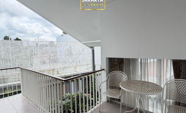 Rumah Cantik Siap Huni FULL FURNISHED bebas banjir area Kemang Jakarta Selatan