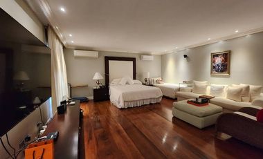 House and Lot For Sale in Ayala Alabang Village, Muntinlupa City