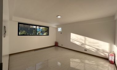 For Lease: 5 Bedrooms 5BR, House & Lot at McKinley West, Taguig