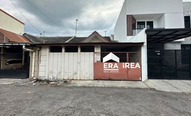 DIJUAL RUMAH DEKAT THE PARK MALL, PAKUWON MALL PUSAT BISNIS SOLO BARU