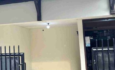Disewakan Rumah Nyaman di Duren Sawit – 2 Kamar Tidur, Carport, Siap Huni!
Harga 42 JT/thn nego