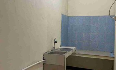 Disewakan Rumah Nyaman di Duren Sawit – 2 Kamar Tidur, Carport, Siap Huni!
Harga 42 JT/thn nego