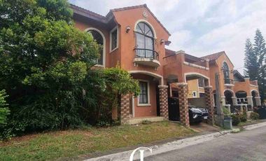 OWN A PIECE OF PONTICELLI HILLS!