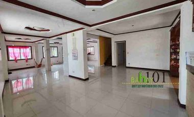 Looking for a spacious home in a prime Cavite location? 
This stunning property in Citta Italia might be the one for you!