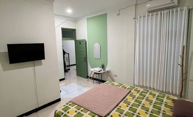 RUMAH DIJUAL JOGJA TENGAH KOTA AREA WISATA MANTRIJERON BISA DIJADIKAN HOMESTAY DAN CAFE