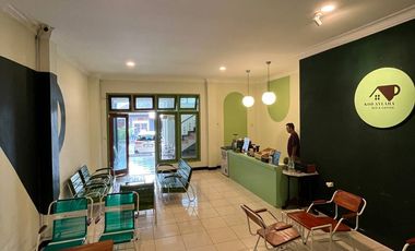 RUMAH DIJUAL JOGJA TENGAH KOTA AREA WISATA MANTRIJERON BISA DIJADIKAN HOMESTAY DAN CAFE