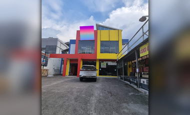 Bangunan Usaha Strategis Bekasi Utara – 2 Lantai, Parkiran Luas, Siap Pakai