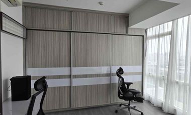 Jual Apartemen Kensington Full Furnish Lt 16 Hadap Kolam Renang Nego