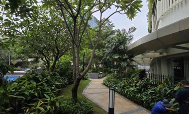 Jual Apartemen Kensington Full Furnish Lt 16 Hadap Kolam Renang Nego