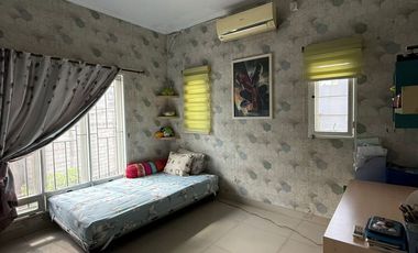 Disewakan: Town House Modern & Nyaman di Karang Tengah - Siap Huni & Full Furnished!