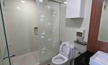 jual apartemen kensington 3BR full furnish Nego